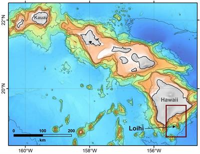Structure of Lō‘ihi Seamount, Hawai‘i and Lava Flow Morphology From High-Resolution Mapping